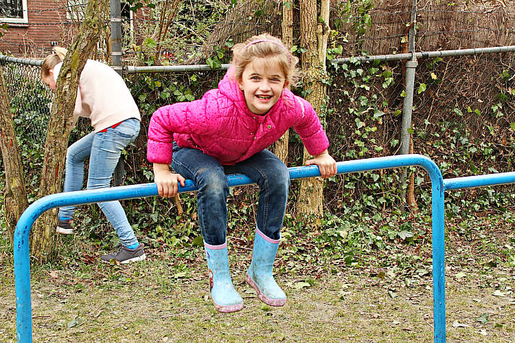 Paaseieren zoeken en spelmiddag_58